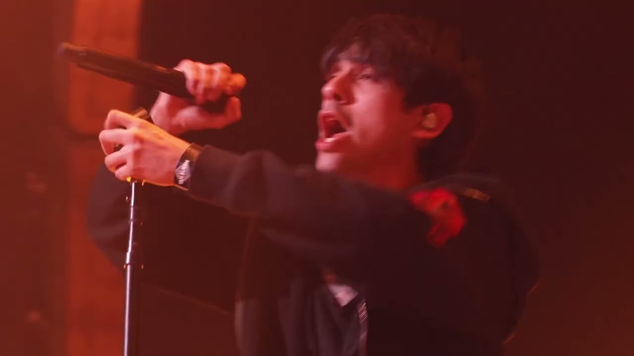 Crown The Empire - DOGMA - Live at the Van Buren