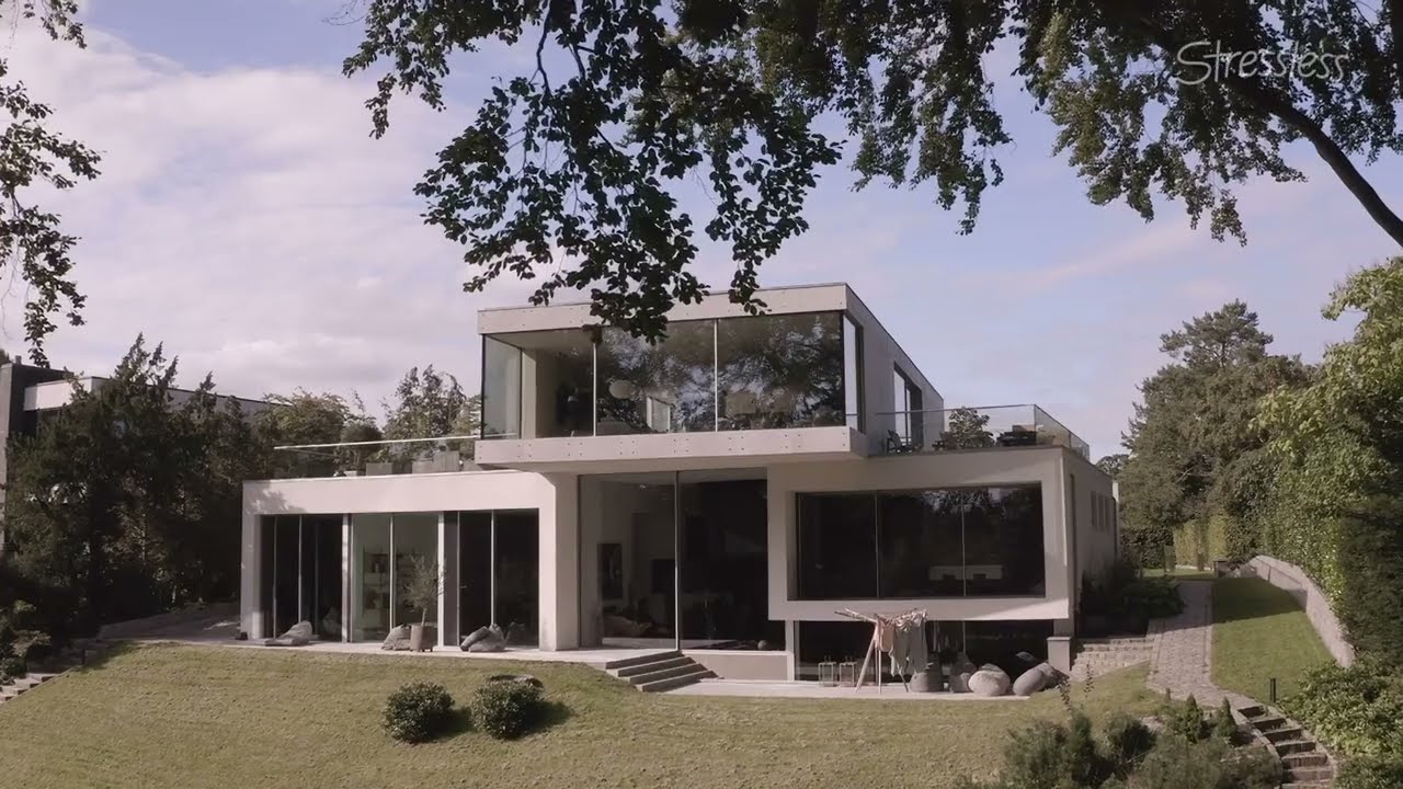 Introducing the NEW Stressless&reg; Rome