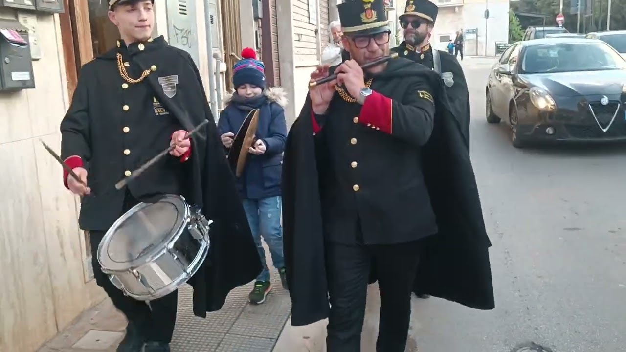 Bassa Musica Città di Molfetta....Marcia Vita Gaia - Giro per le vie del paese - Stagione 2025