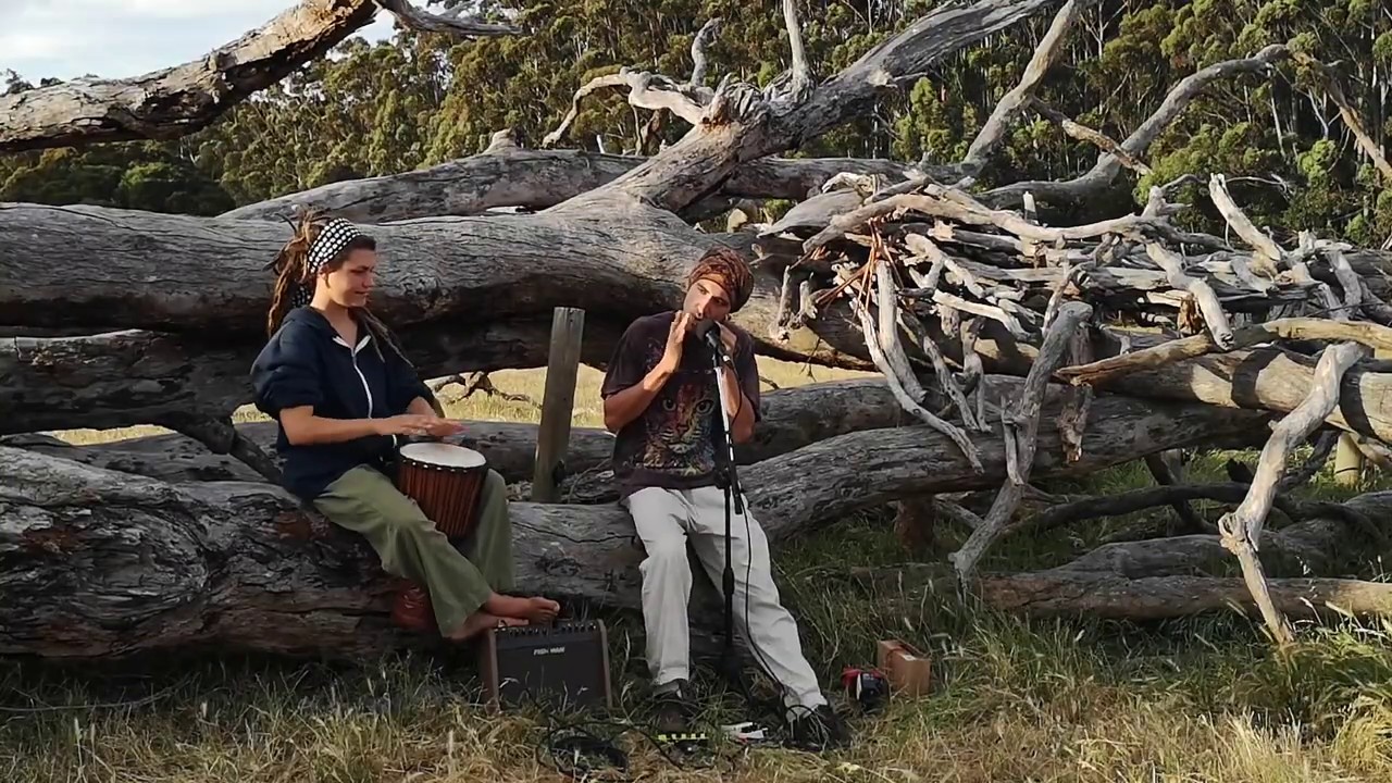 Jaw harp trance and Djembe - ATAYA