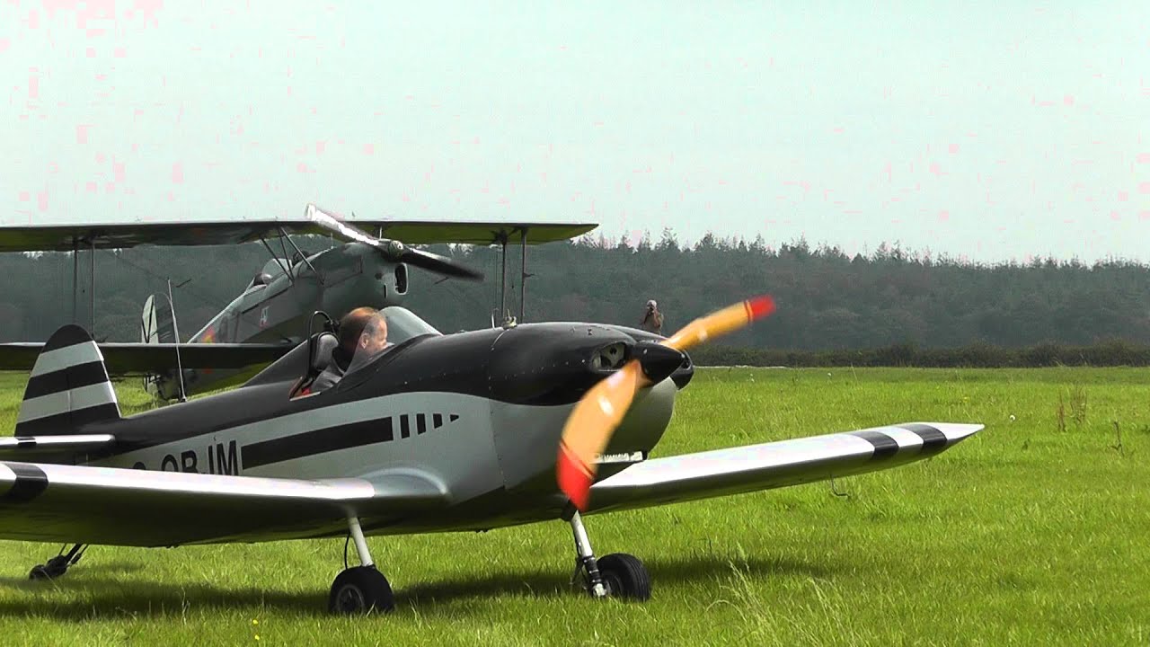 Devon Strut Watchford Farm Fly In Sep 2012