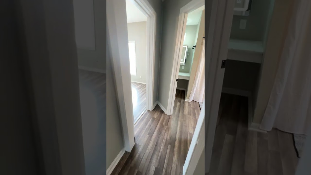 FSBO - 106 W Ave E