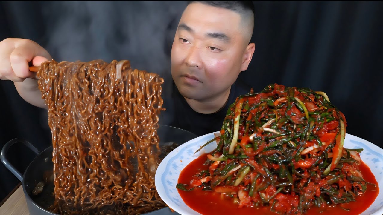 파김치 먹을려고 짜장라면 먹는 동석이 이남자 누가 감당할거야!!