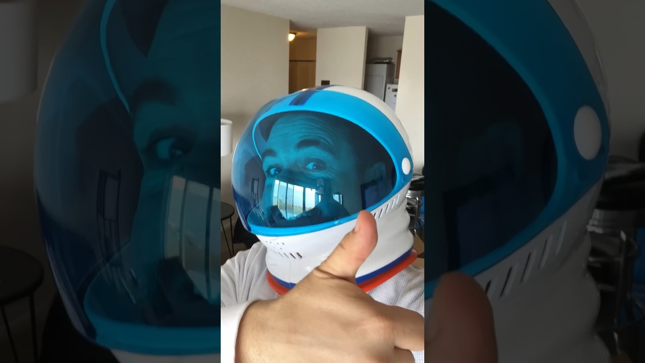 ЛУЧШИЙ космический шлем за 30 долларов? 🚀