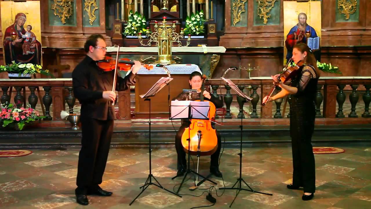 Giya Kancheli - Trio
