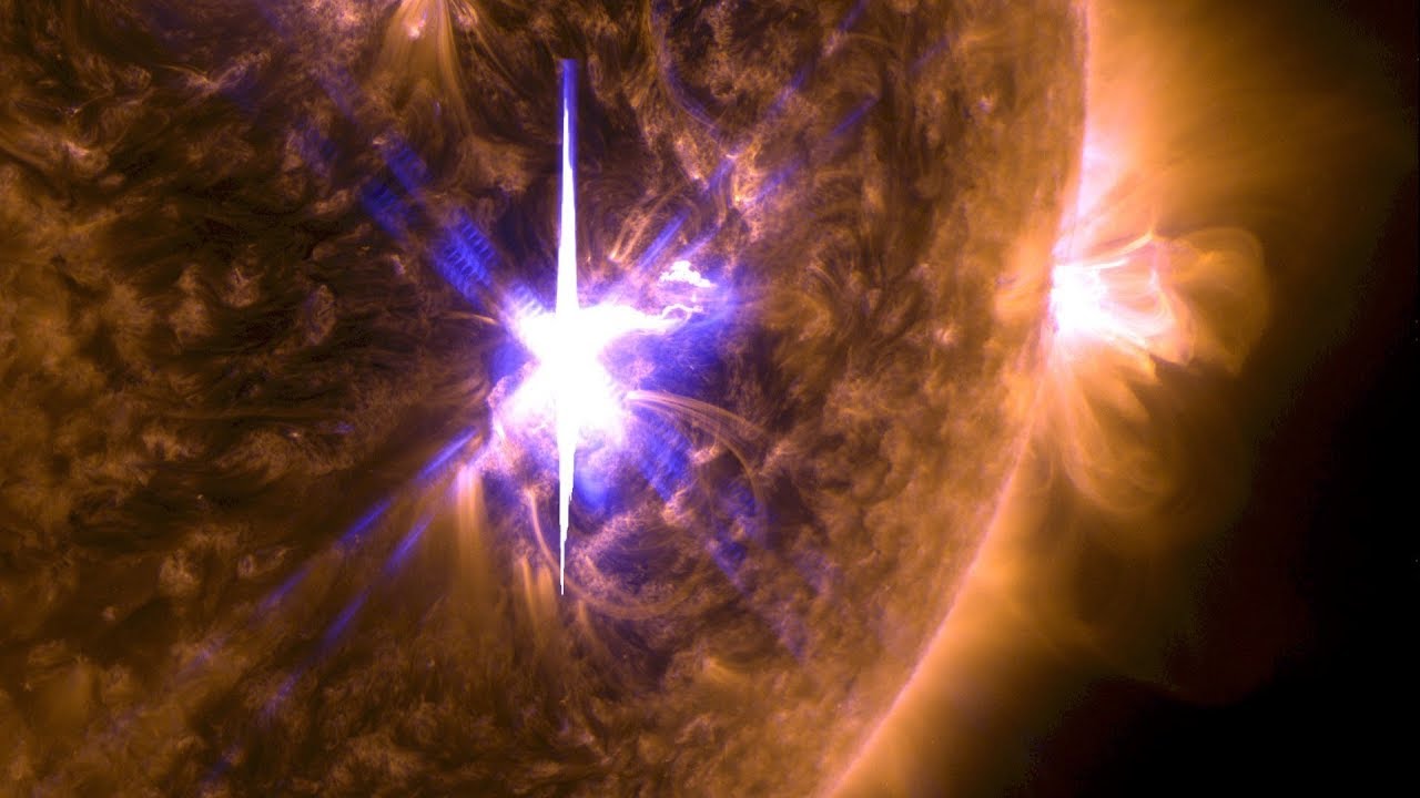 好閃！近十年來最大的太陽「閃焰」爆發《國家地理》雜誌