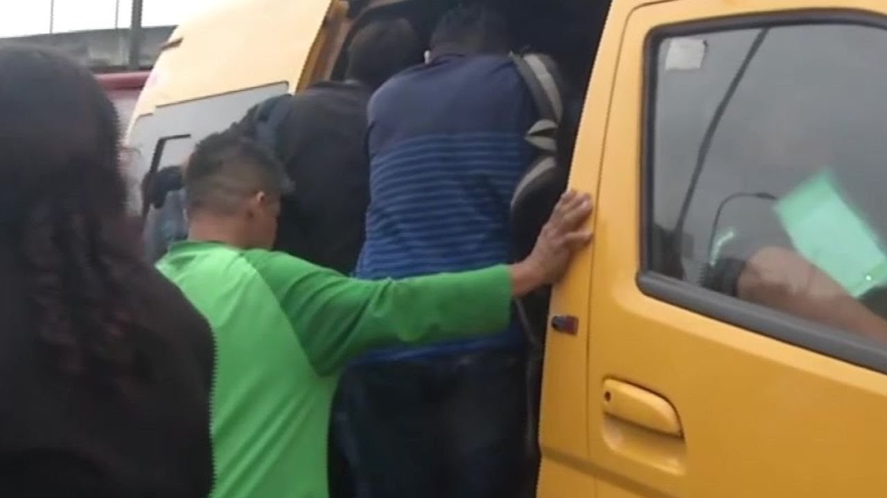 Paro de transportes sigue afectando a los usuarios