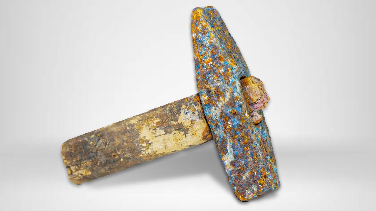 The MOST Rusted Blacksmith Hammer - 97 Year Old Rust!