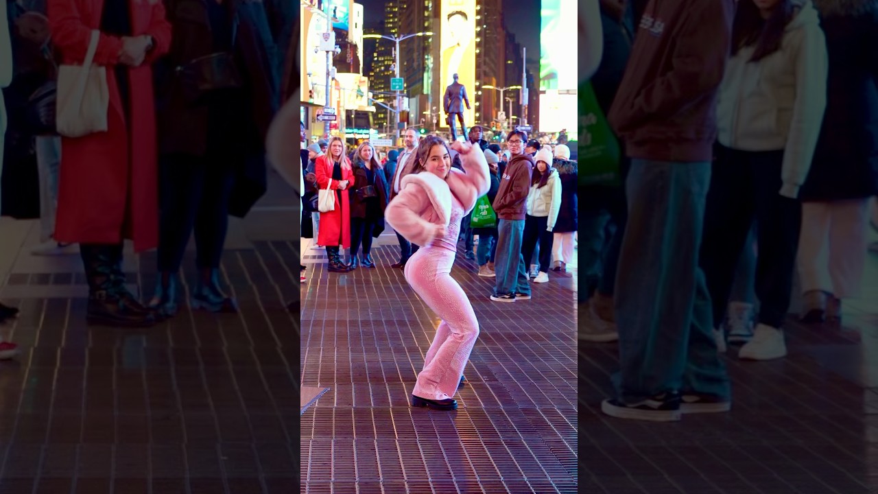 The way they all just joined in the dance 🤩 wait for it!