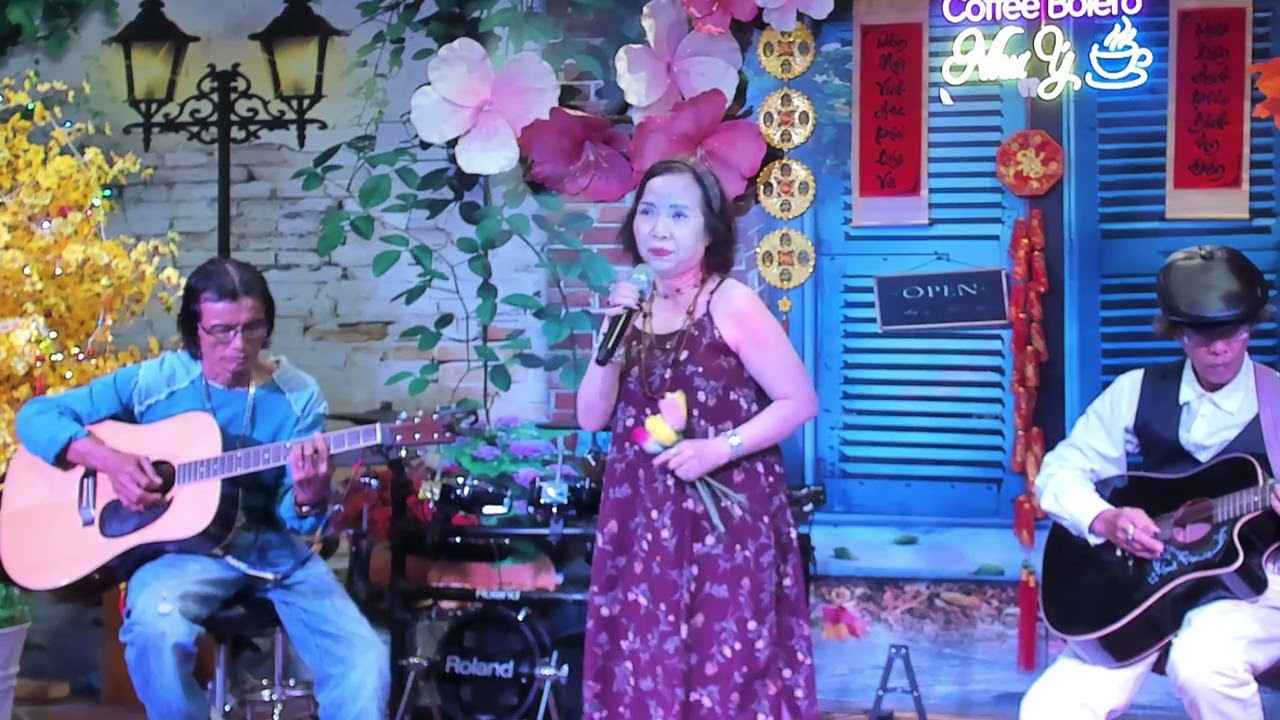 Như đã dấu yêu -  Sáng tác: Đức Huy  - Trình bày : Vy Lê