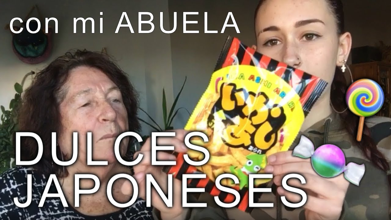 Probando dulces japoneses con mi abuela