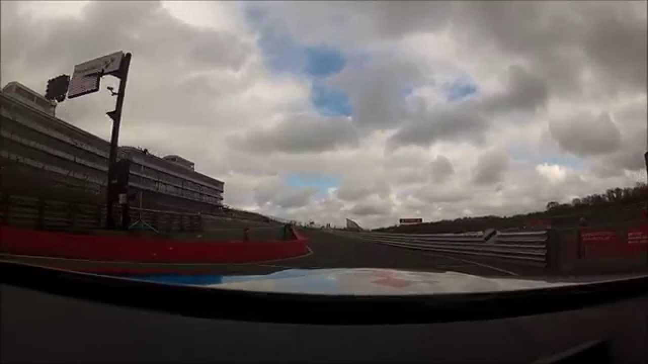 Andy Priaulx drives MSV's BMW M4
