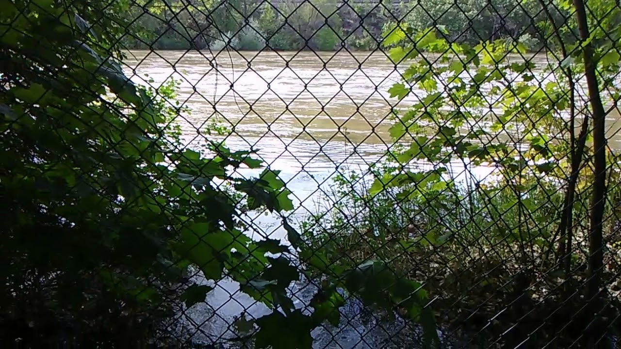 Okanogan River in flood stage