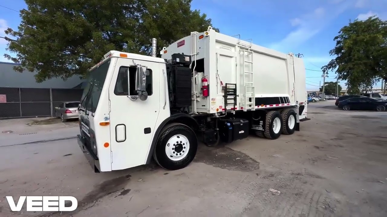 For Sale 2015 Mack LEU613 Heil Rear Loader Garbage Truck