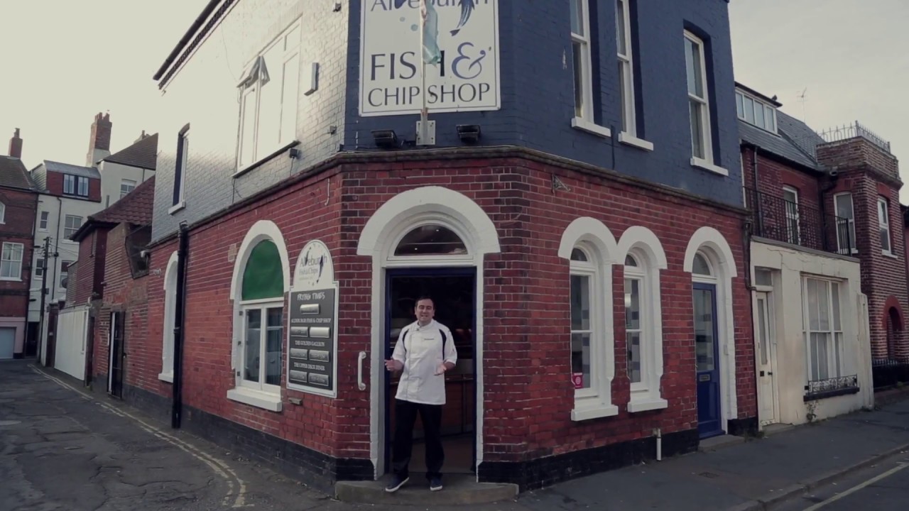 Artisan Frying on Round Pans at Aldeburgh Fish & Chips