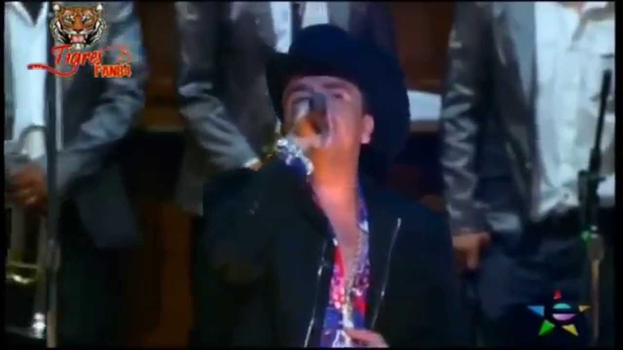 Tito Torbellino - Desilucion (En Vivo) (Homenaje a Chalino Sanchez 2012)