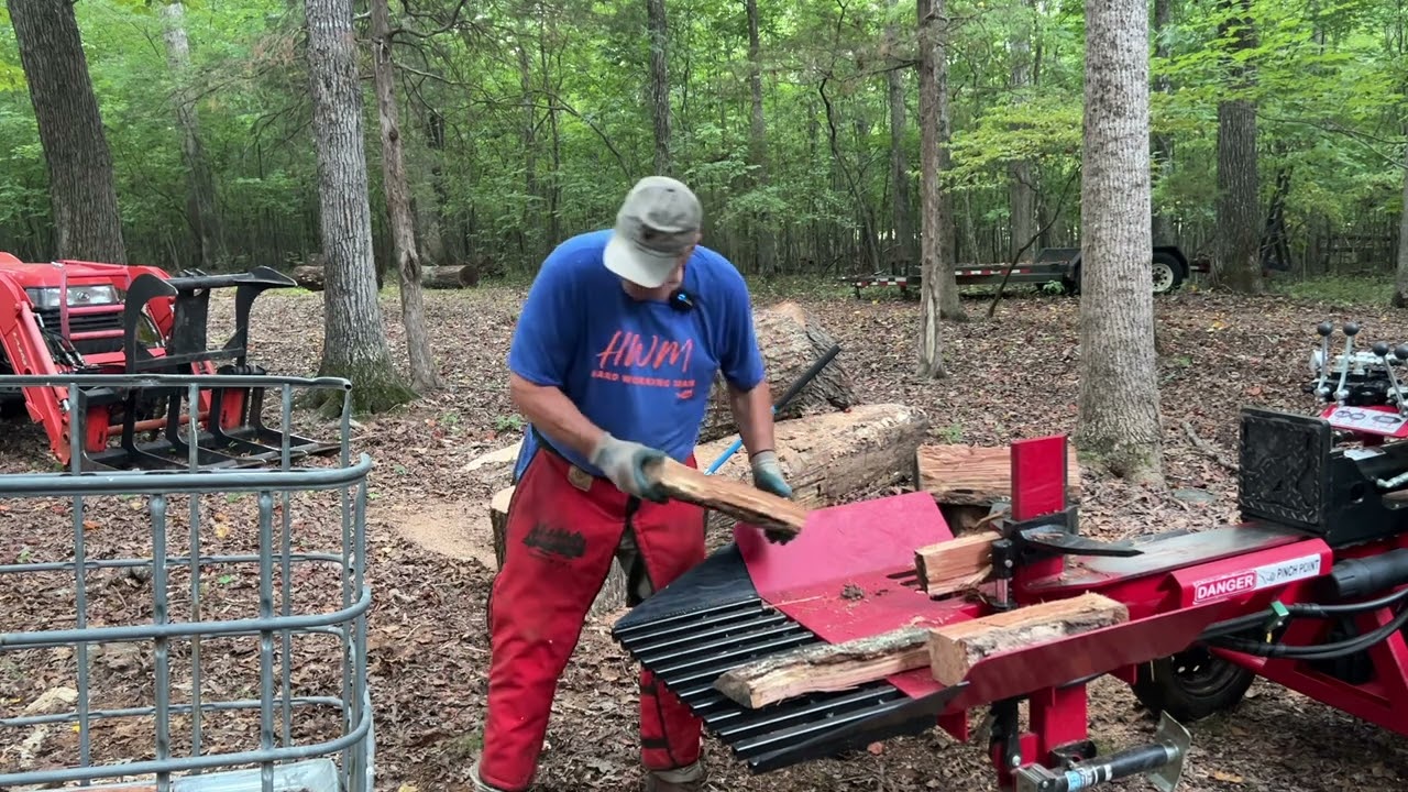 Splitting big rounds - efficient with the right tools #67 #Eastonmade #box wedge #conveyor