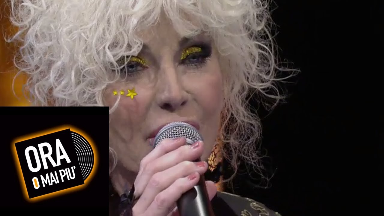 Donatella Rettore regala al pubblico 