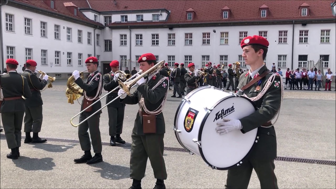 Showvorführung der Gardemusik beim Traditonstag 2019 - military tattoo