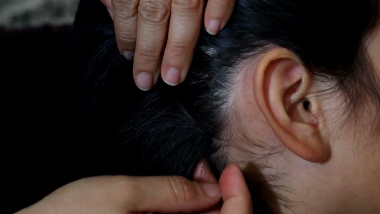 Asmr Head checking with hands. Enjoy the video