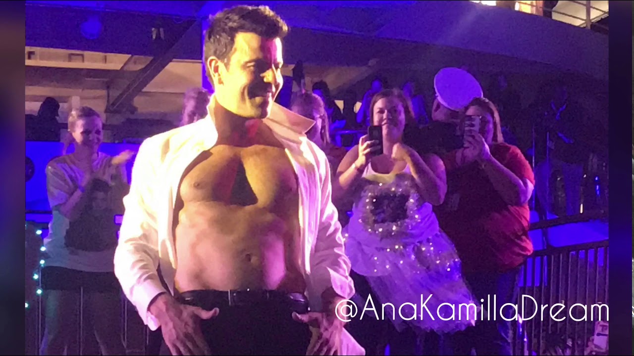 NKOTBCRUISE2017 Jordan Knight Highlights From #JKGirl 👀
