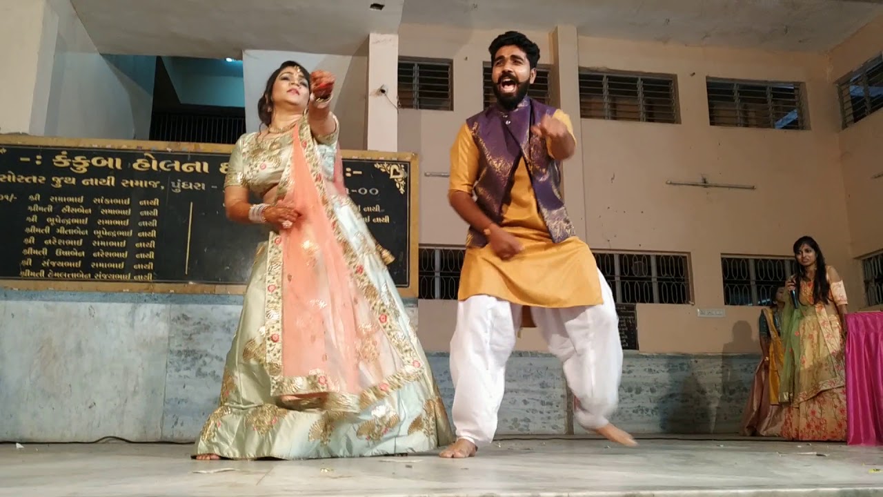 Lamberghini Dance Best Sangeet Dance by Bride & Groom Vaidehi & Abhijit