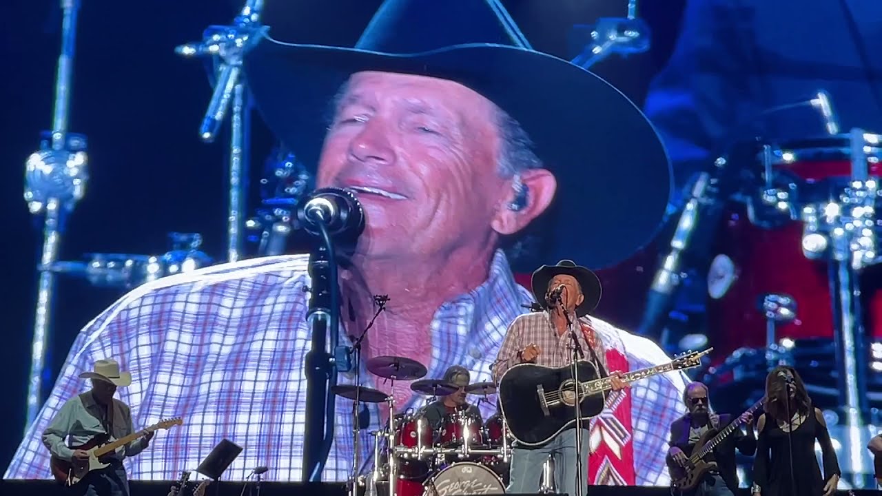 George Strait - She'll Leave You With a 😊/2021/Austin, TX/Zilker Park/Austin City Limits Festival