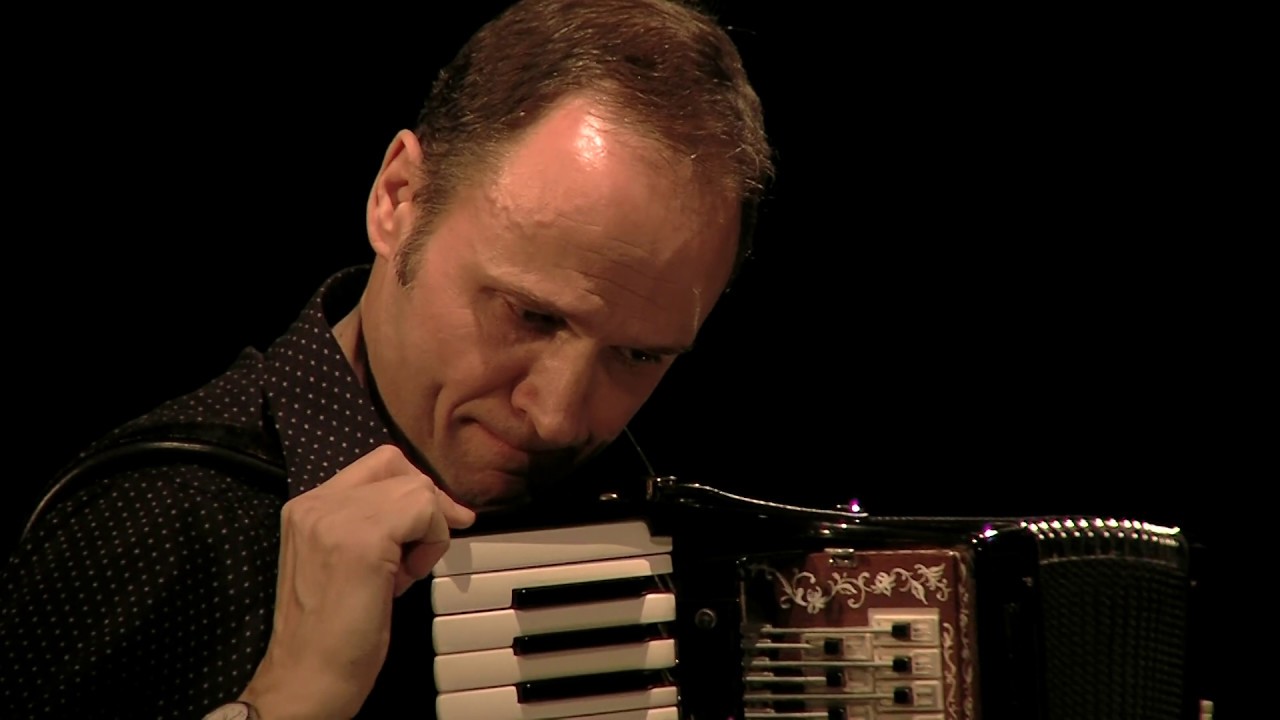 07. La Noche Del Tango En Barka (Tango Quartetto Re Campo) - Gallo ciego