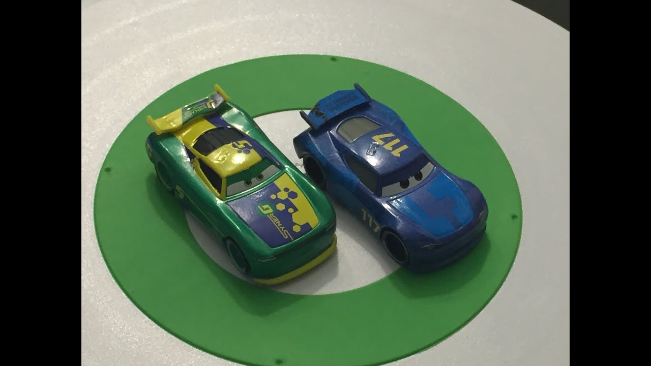 Disney Pixar Cars 3 Next Gens Spikey Fillups (SynerG #5) & Eric Braker (Lil' Torquey Pistons #117)