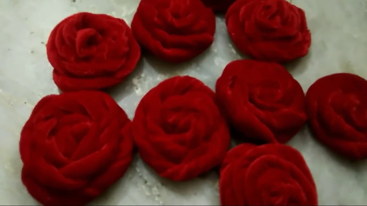 Make new saree from old saree || Give new look to your old saree || video By Mausam Singh