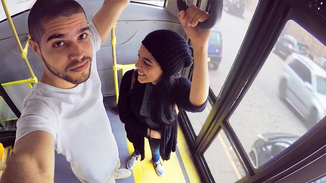 Cómo es el TRANSPORTE PÚBLICO en Ecuador | Quito