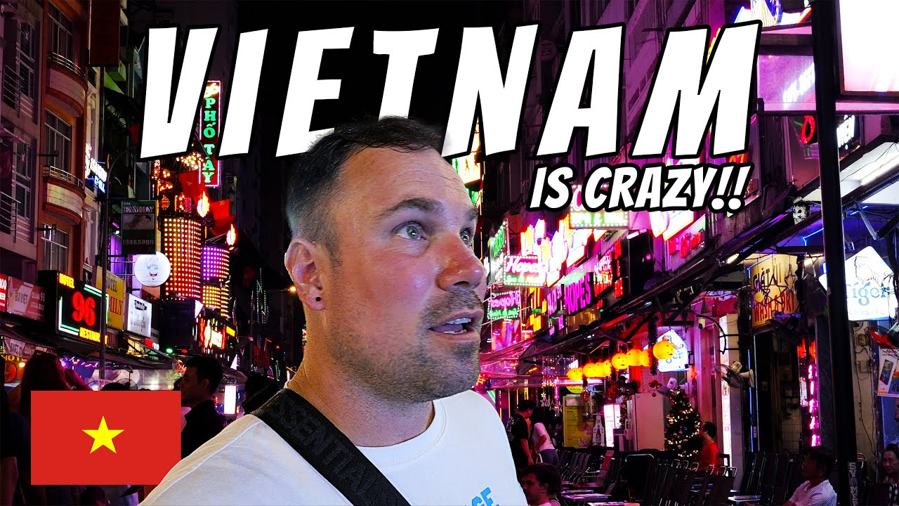 First Impressions of Ho Chi Minh City 🇻🇳  (Vietnam)