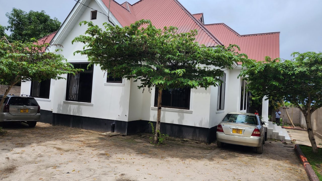 #0674285326 INAUZWA KIGAMBONI MONGOZO BEI MIL 180 ENEO SQM 1000 DOCUMENTS HATI KAMILI YA WIZARA