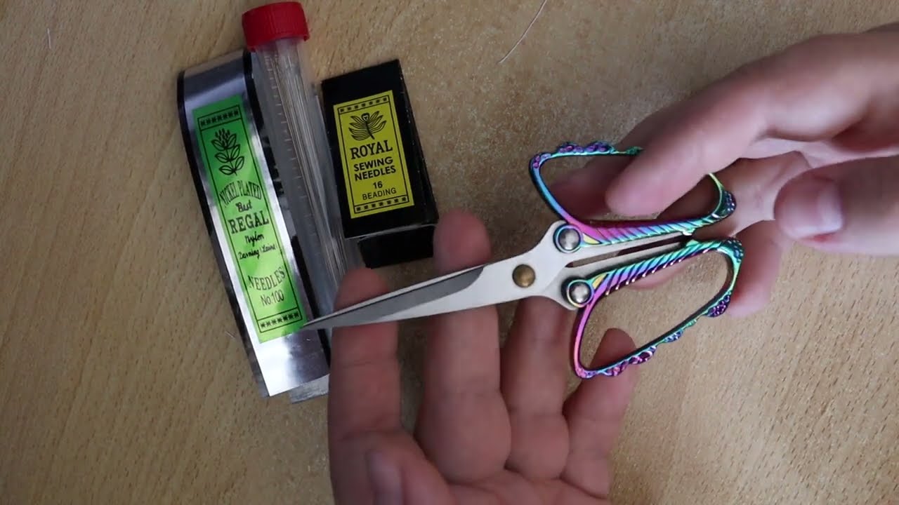 Як ЛЕГКО засилювати нитку в голку? Затягую нитку без нервів)