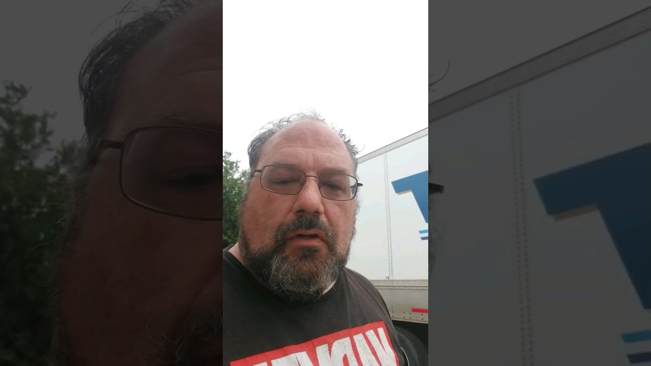 #Swift drivers that don't report faulty trailers suck!!! [] #truckdriver #trucking #trucker