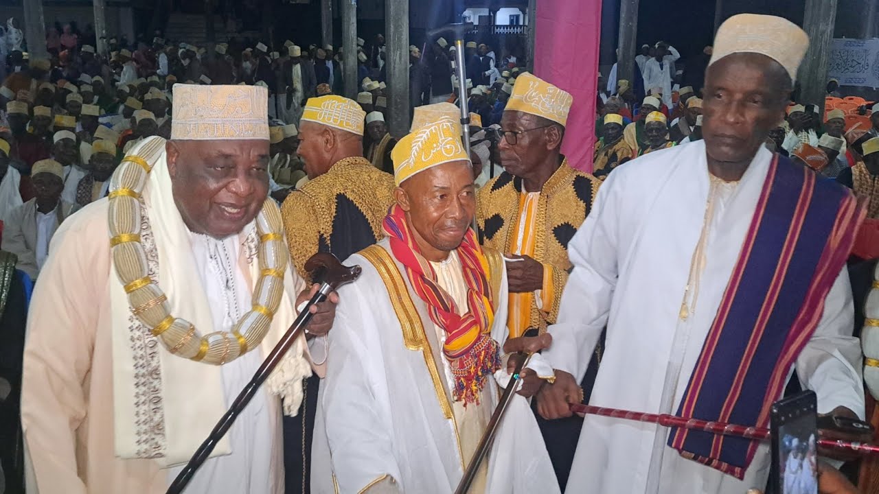 MADJLISSE DE YOUSSOUF AHAMADA & ZAHRA MOHAMED IBOUROI