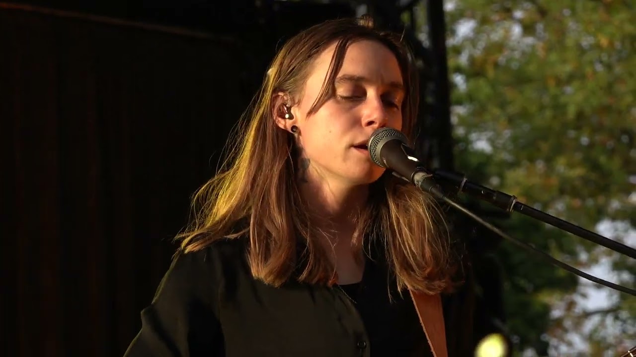 Julien Baker - Heatwave (Central Park SummerStage, NYC 8/21/22)