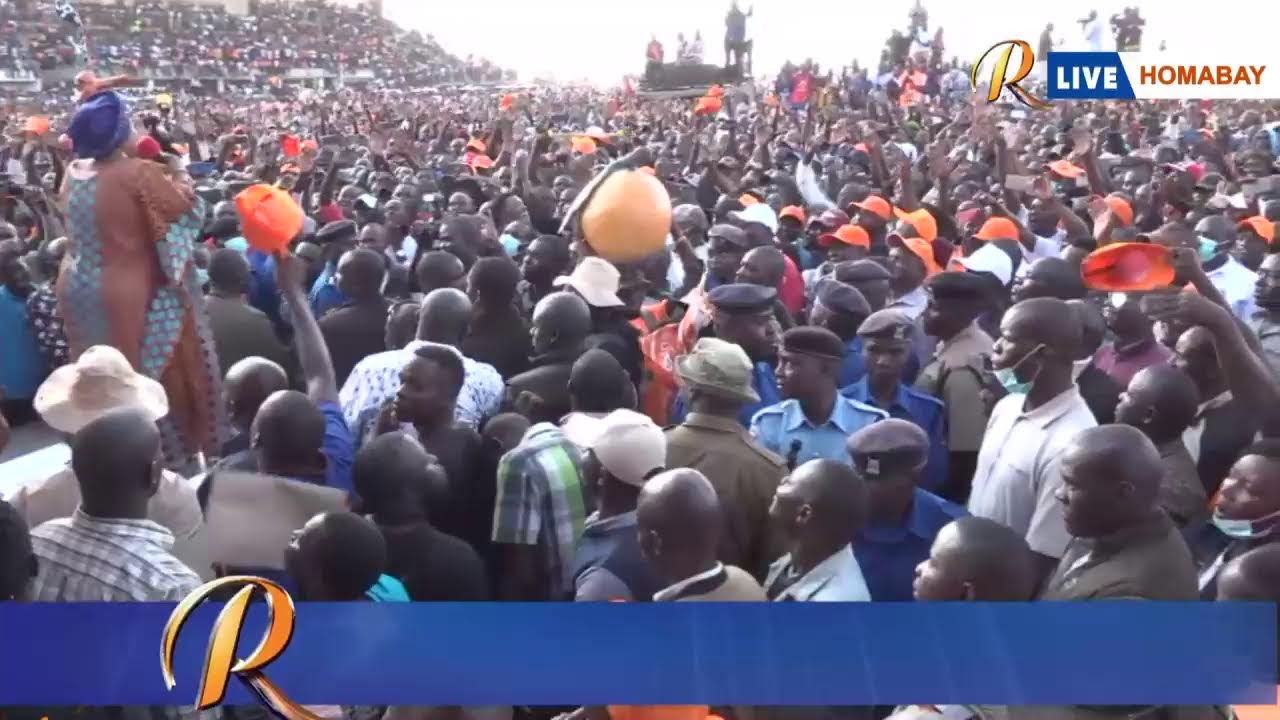 Hon.Raila Odinga in Homabay town,Homabay County.