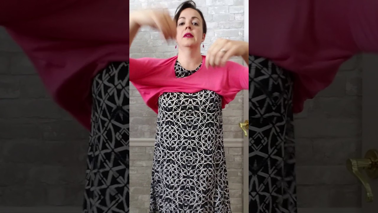 Styling a LuLaRoe Carly dress!