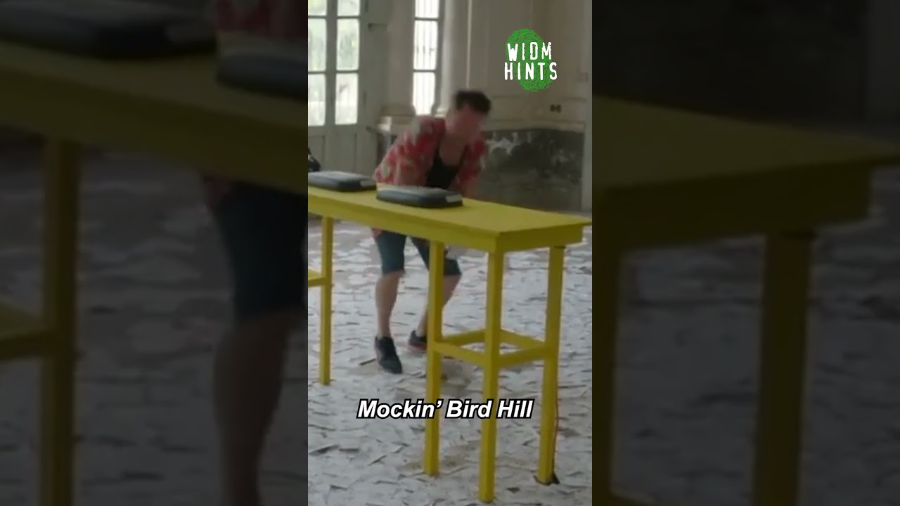 Oud-mol Dennis verklapt de Mol van 2024! #widm #wieisdemol