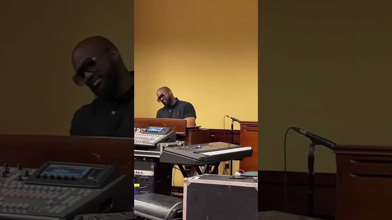 2023 National Aim Musician Class Kevin Powell and another guy kills the organ.