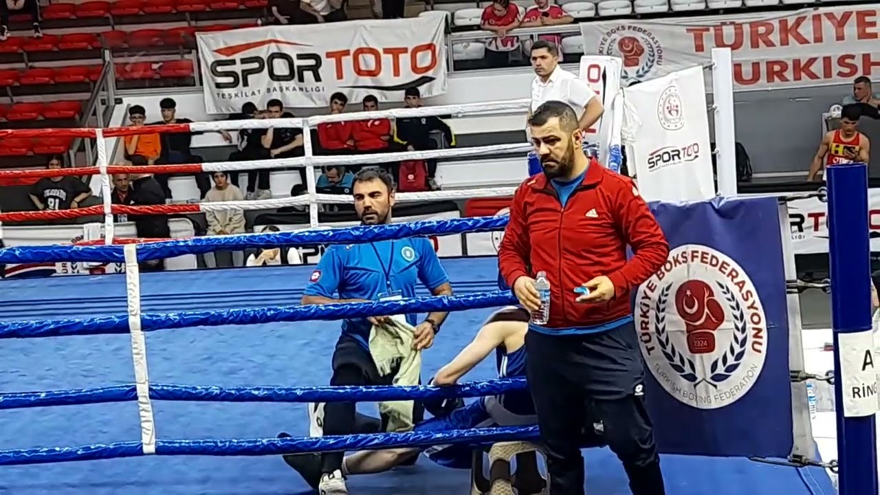 SALİH BABAHANOĞLU - İSRAİL DZHABRAİLOV 66 Kilo yarı final karşılaşması