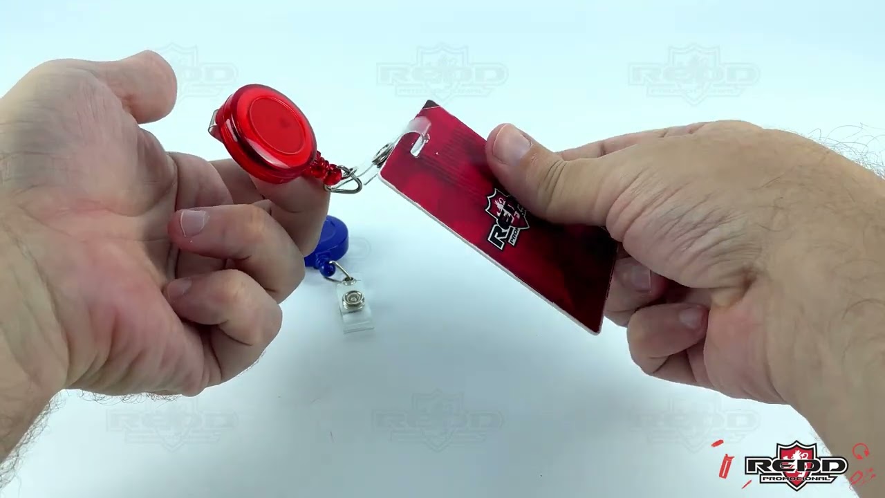 Porta Crach&aacute; Retr&aacute;til Personalizada - CR01