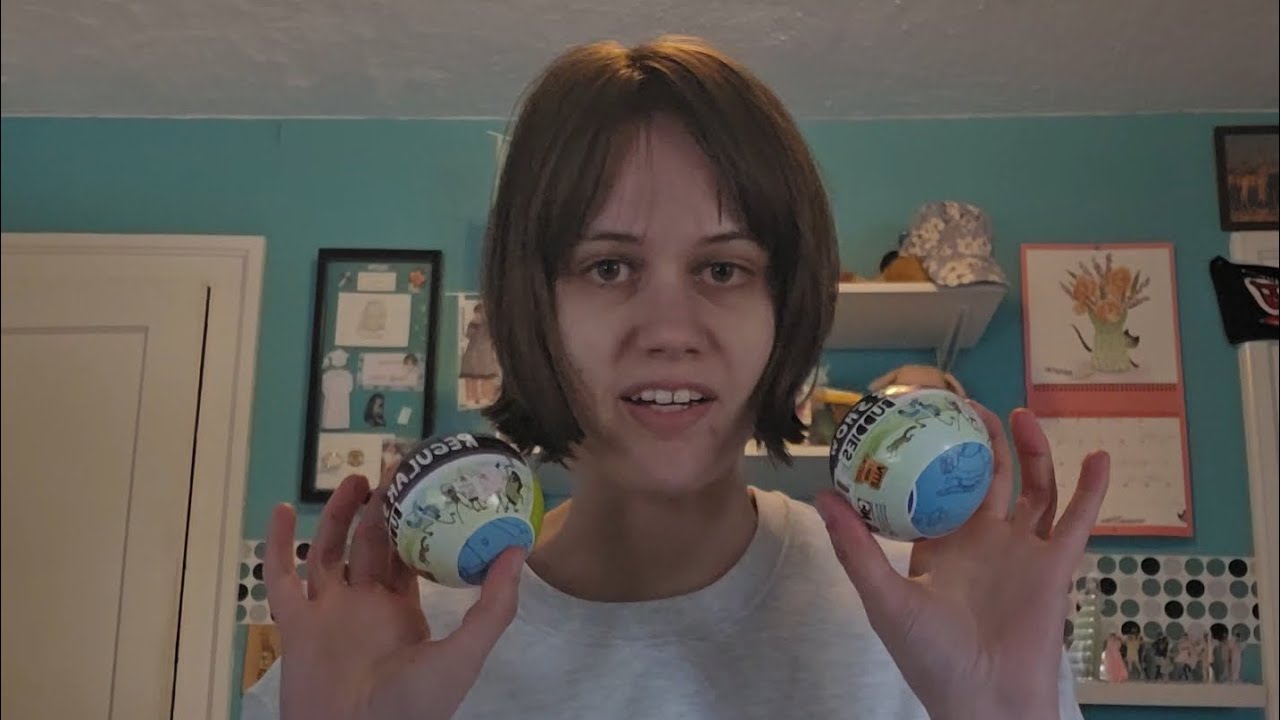 Opening Blind Box Regular Show Figures. 