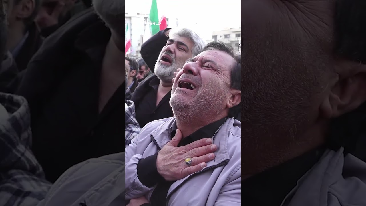 Tens of thousands gather at Tehran after announcement of Khamenei&rsquo;s death
