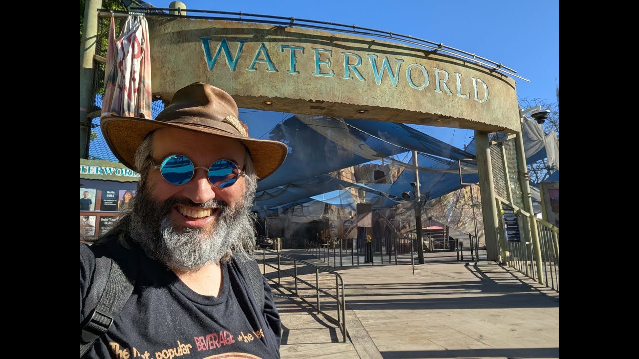Universal Studios Hollywood Waterworld Show (Audience View)