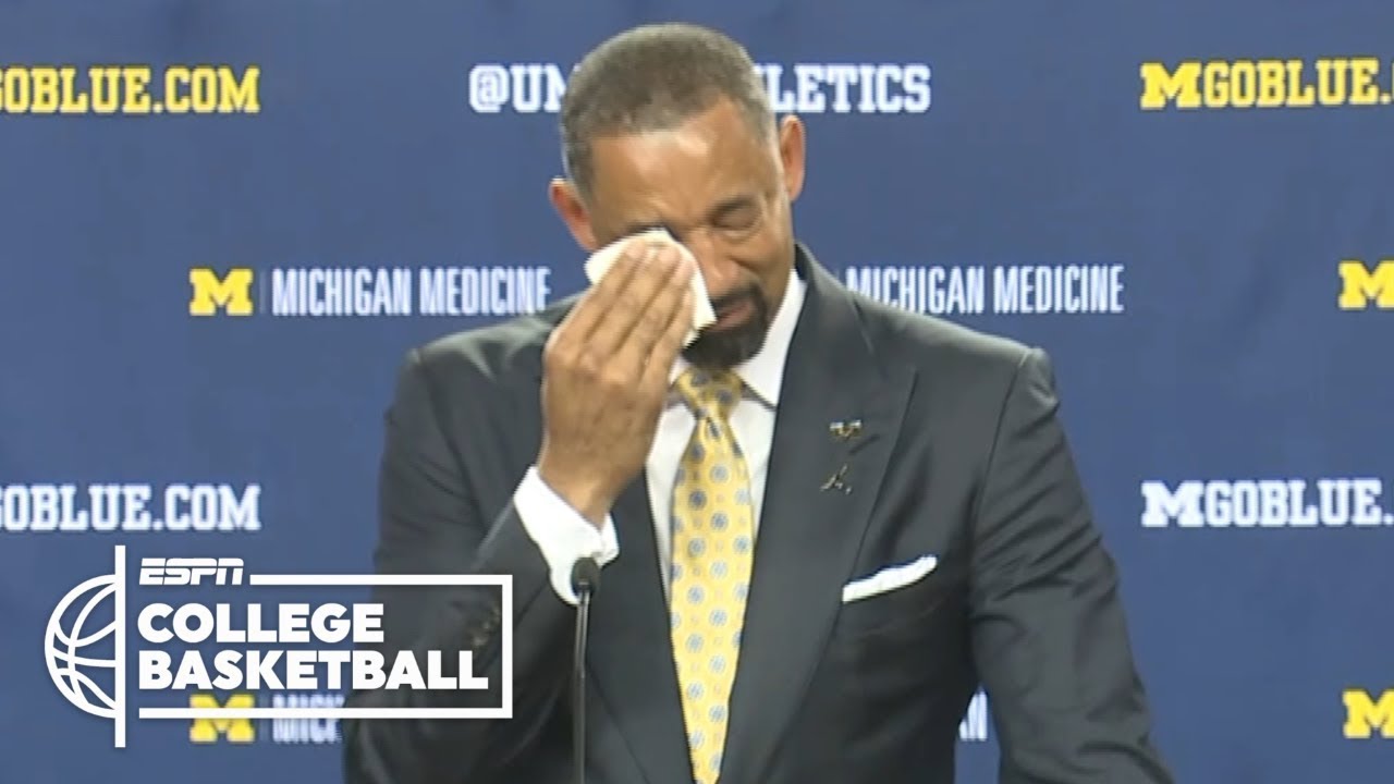 Juwan Howard gets emotional while being introduced as Michigan head coach | College Basketball