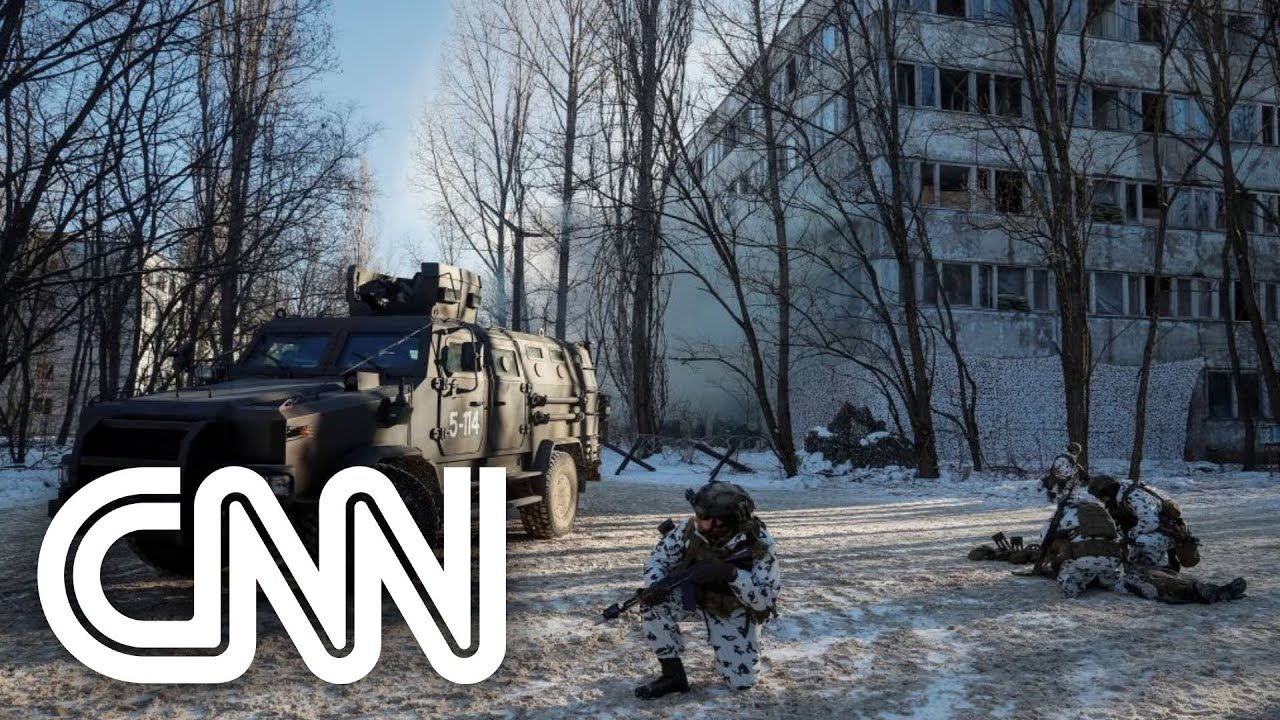 Repórter da CNN Brasil mostra situação na Ucrânia em meio a explosões | VISÃO CNN