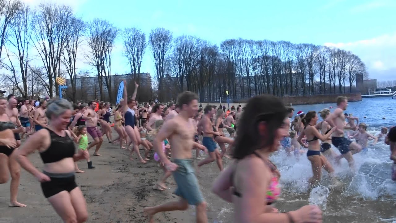 Nieuwjaarsduik Sloterplas Amsterdam 2024