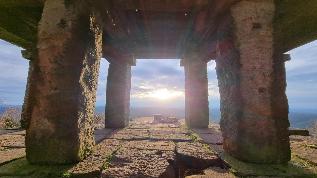 Bivouac au temple du Donon (massif vosgien)